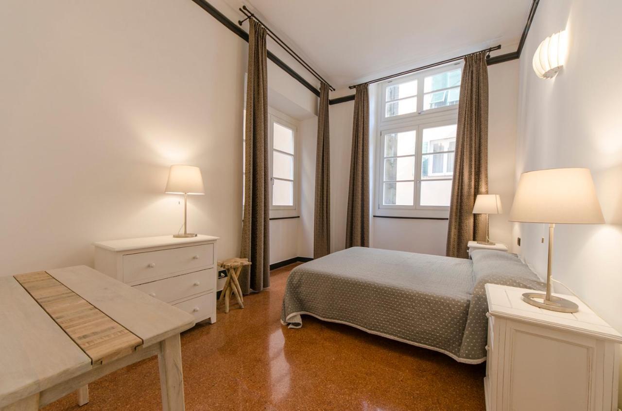 Апартаменты Aquarium 1'Minute! Free Wifi & Netflix "Casa Ripamaris Agnello" - Genova, Centro Storico By Tilo Экстерьер фото